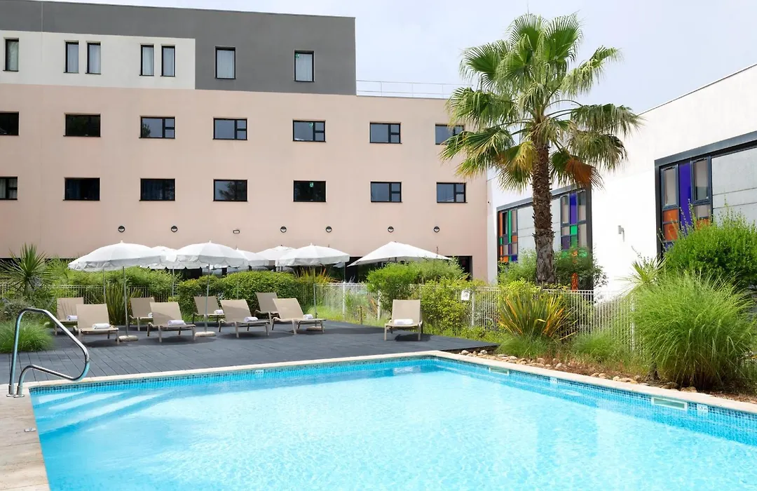 Holiday Inn - Marseille Airport By Ihg-1
